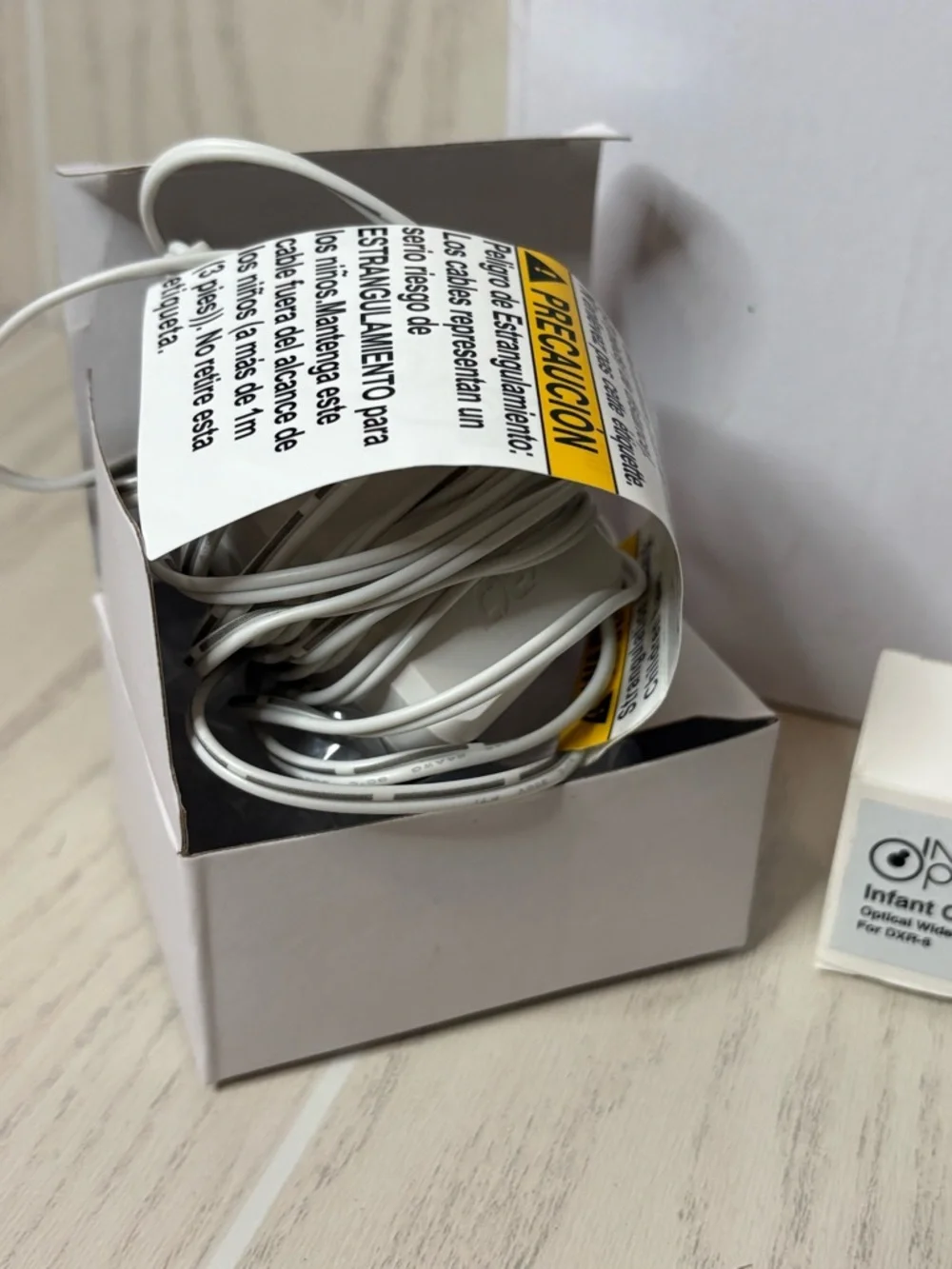 Infant Optics DXR8AC Add-On Camera - Picture 5 of 11